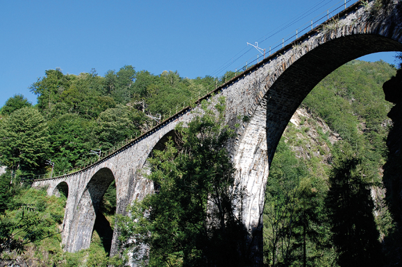 Italy - Rail Journey across the Centovalli