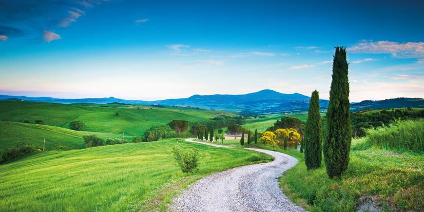 Walk in Val d'Orcia