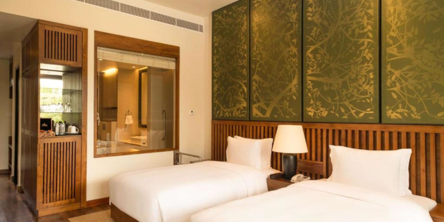 Doubletree by Hilton Weerawila Rajawarna Resort - Image 2