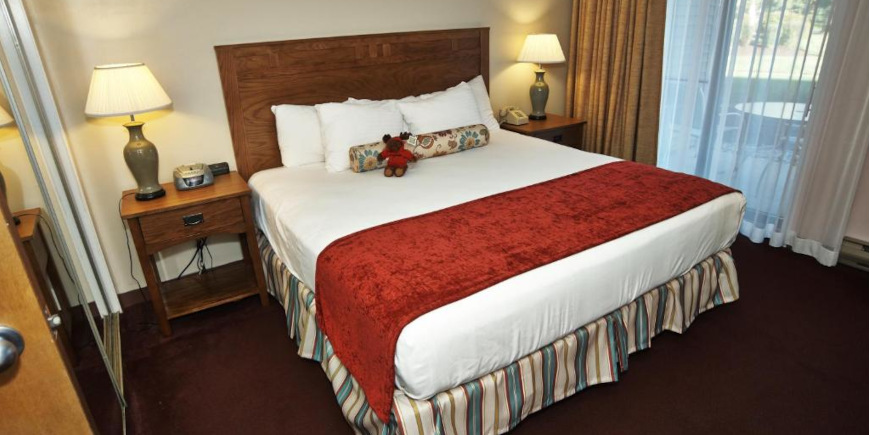 Fireside Inn & Suites at Lake Winnipesaukee