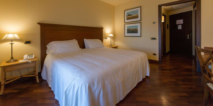 Grand Hotel Baia Verde - Image 2