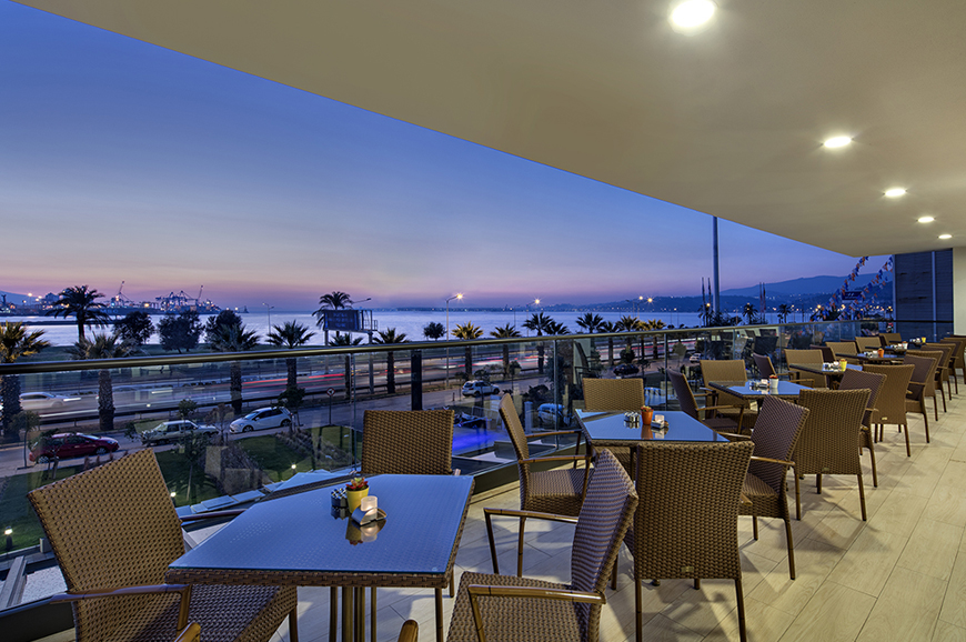 Hilton Garden Inn Izmir Bayrakli