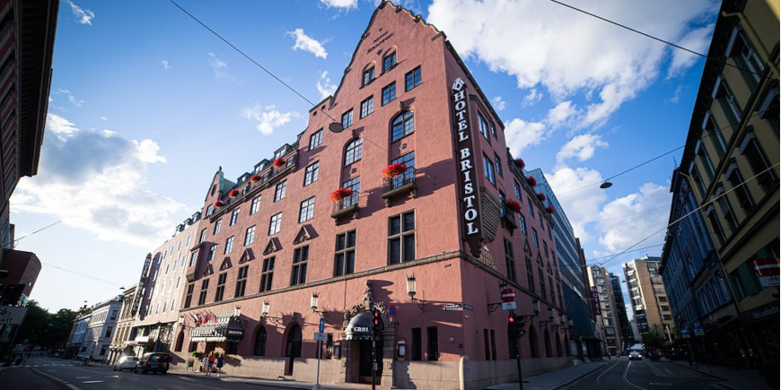 Hotel Bristol - Image 1