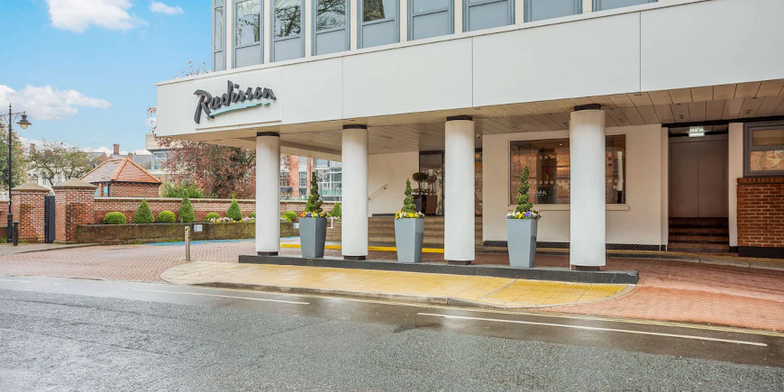Radisson Hotel York - Image 1
