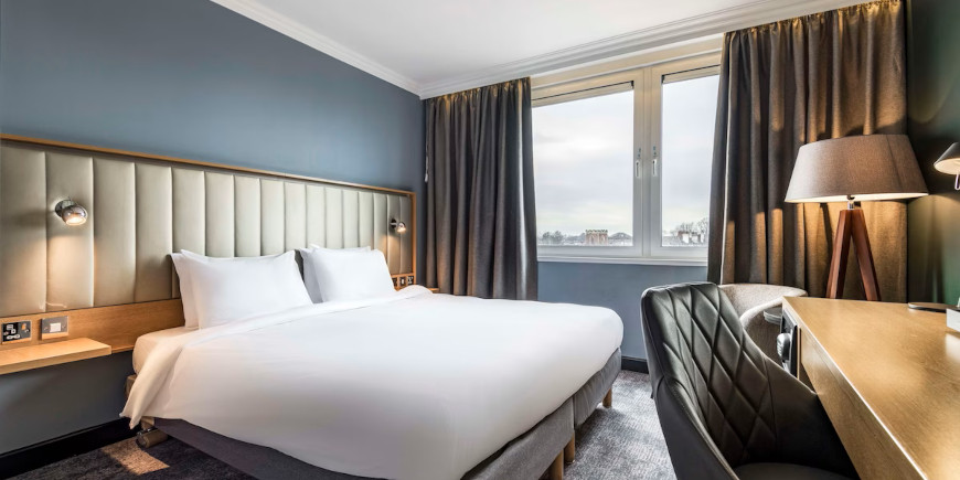 Radisson Hotel York - Image 2