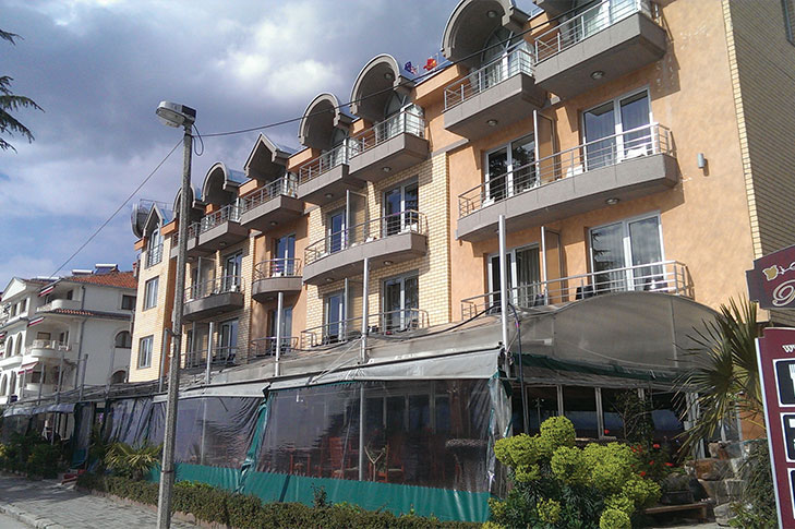 Royal View - Image 1