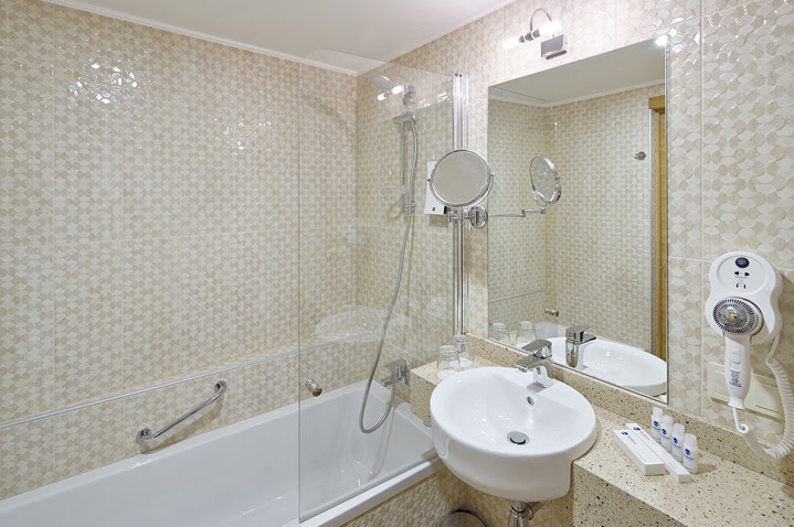 Welllton Riga Hotel & SPA - Image 3