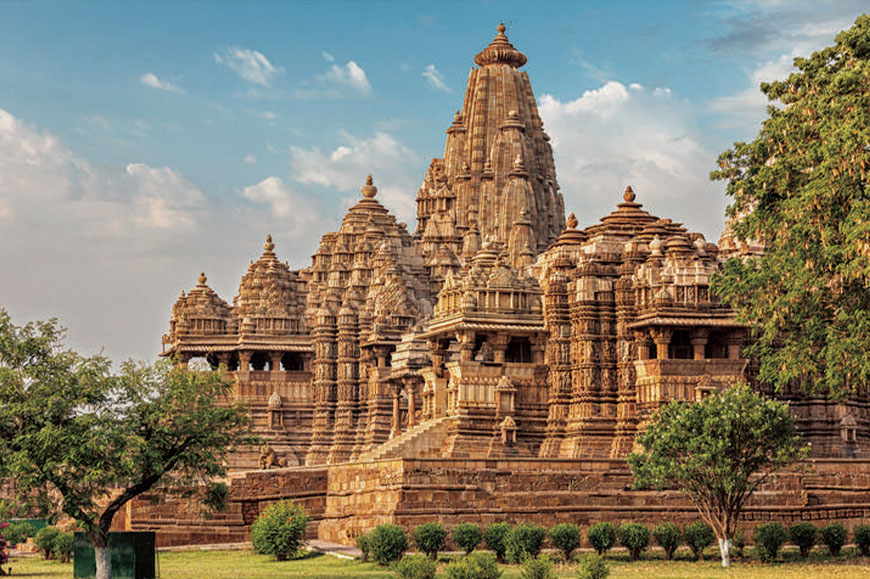 Bandhavgarh Tiger Reserve to Khajuraho