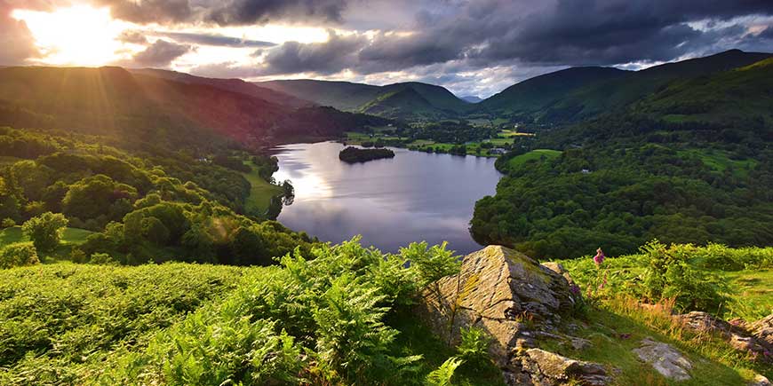 Lake Grasmere & Rydal Water, circular walk