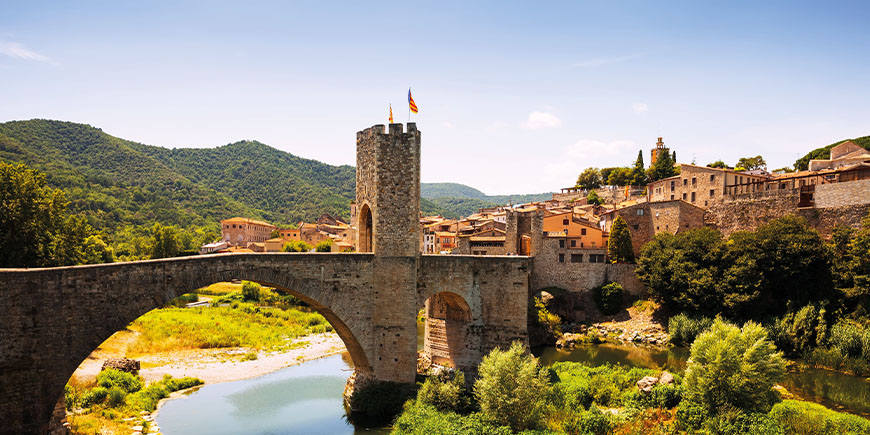 Besalú & Girona