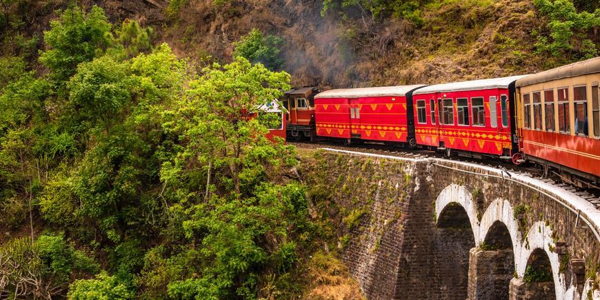 train to shimla